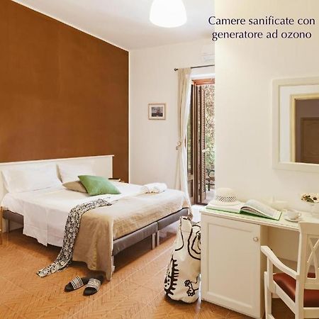 B&B Viale Dei Pini Кастелланета-Марина Экстерьер фото