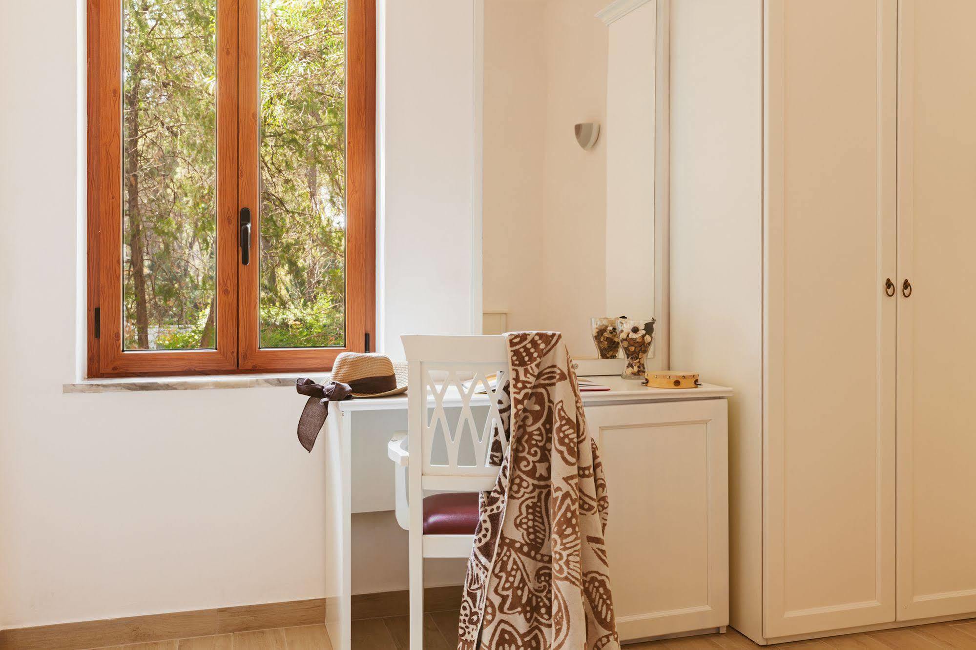 B&B Viale Dei Pini Кастелланета-Марина Экстерьер фото