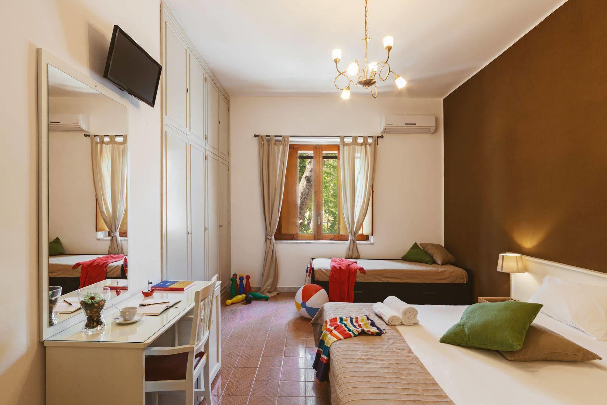 B&B Viale Dei Pini Кастелланета-Марина Экстерьер фото